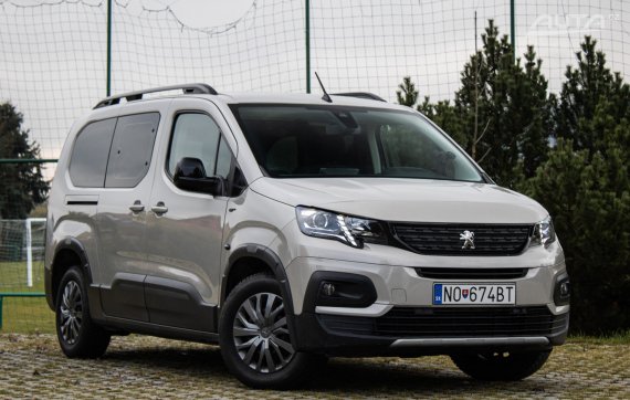 Peugeot Rifter 1.5 BlueHDi GT, 96kW (2022) / AJ NA SPLÁTKY / PROTIÚČET / 2022 šedá