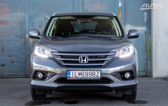 Honda CR-V 2.2 i-DTEC 4WD 2013 šedá