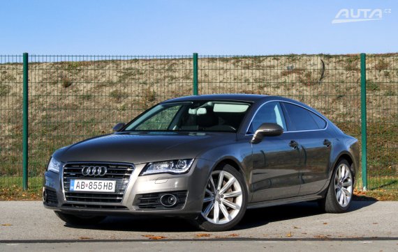 Audi A7 Sportback 3.0 TFSI quattro S tronic / 220kW / A7 / AJ NA SPLÁTKY / PROTIÚČET 2011 - hlavní pohled