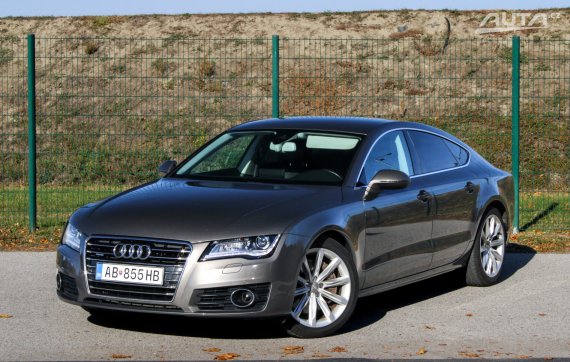 Audi A7 Sportback 3.0 TFSI quattro S tronic / 220kW / A7 / AJ NA SPLÁTKY / PROTIÚČET 2011 béžová