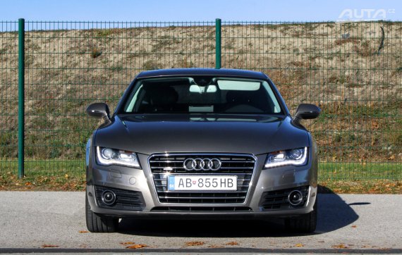 Audi A7 Sportback 3.0 TFSI quattro S tronic / 220kW / A7 / AJ NA SPLÁTKY / PROTIÚČET 2011 béžová