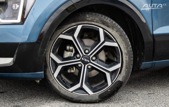 Kia Niro 1.6 GDi Hybrid Gold, 104 kW (2024) / AJ NA SPLÁTKY / PROTIÚČET / 2024 modrá