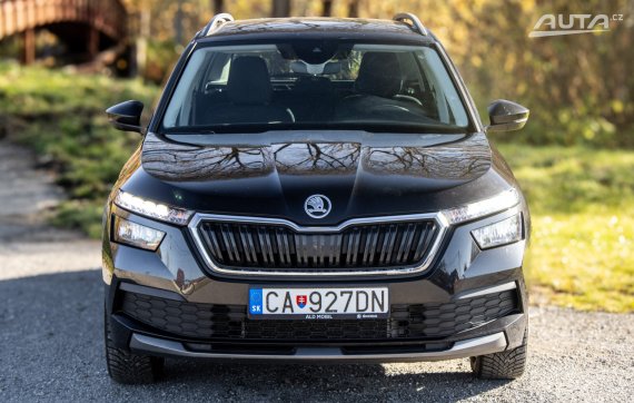 Škoda Kamiq 1.6 TDI 85kW Ambition DSG / AJ NA SPLÁTKY / PROTIÚČET 2020 černá