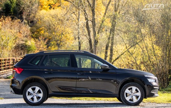 Škoda Kamiq 1.6 TDI 85kW Ambition DSG / AJ NA SPLÁTKY / PROTIÚČET 2020 černá