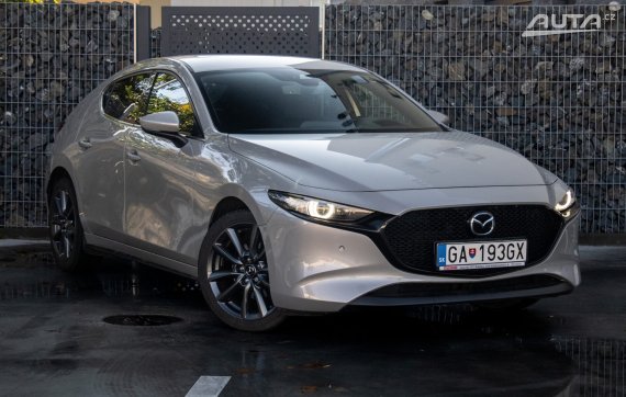 Mazda 3 2.0 Skyactiv / 110kW / M6 / ZÁRUKA / AJ NA SPLÁTKY / PROTIÚČET 2022 hnědá