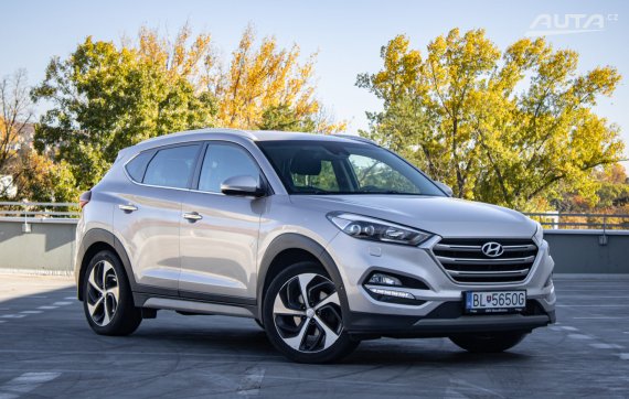 Hyundai Tucson 1.6 T-GDi 4x4 DTC, 130kW, A7, 5d. / AJ NA SPLÁTKY / PROTIÚČET / 2017 stříbrná metalíza