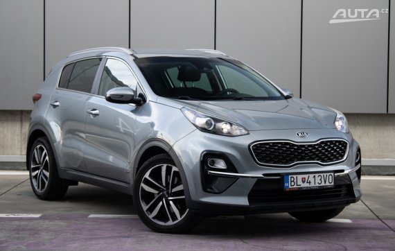 Kia Sportage 1.6 T-GDi 4WD 130kW AT/7 2019 / AJ NA SPLÁTKY / PROTIÚČET 2019 šedá