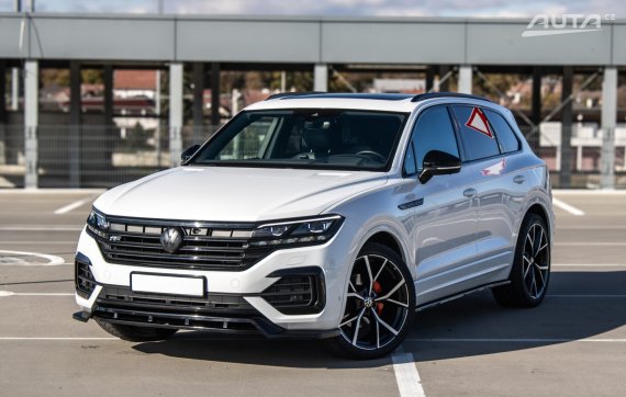 Volkswagen Touareg 3.0 V6 TDI 231 R-Line Black Style 4Motion Tiptronic / AJ NA SPLÁTKY / PROTIÚČET 2021 - hlavní pohled