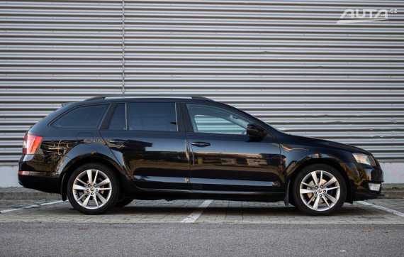 Škoda Octavia Combi 2.0 TDI, 110kW (2015) / AJ NA SPLÁTKY / PROTIÚČET / 2015 černá