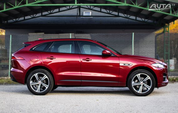 Jaguar F-Pace 2.0D I4 180k R-Sport AWD A/T, 132kW, A8 / AJ NA SPLÁTKY / PROTIÚČET / 2016 červená