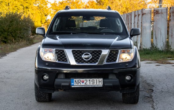 Nissan Pathfinder 2.5 dCi / 128kW / M6 / AJ NA SPLÁTKY / PROTIÚČET 2006 černá