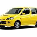 Daihatsu YRV