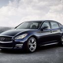 Infiniti Q70
