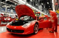 Fiat Chrysler a Ferrari zavírají továrny v nejvíce napadených oblastech