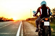 Učme se přežít: Ministerstvo spustilo interaktivní aplikaci pro motorkáře. Prověří i vás?