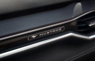 Mocná V8 přetrvává: Nový Mustang 2023 si zachová 8 válců i výkon